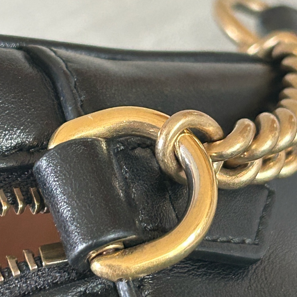SOLD - Gucci Marmont Mini Bag -m - Picture 14 of 16